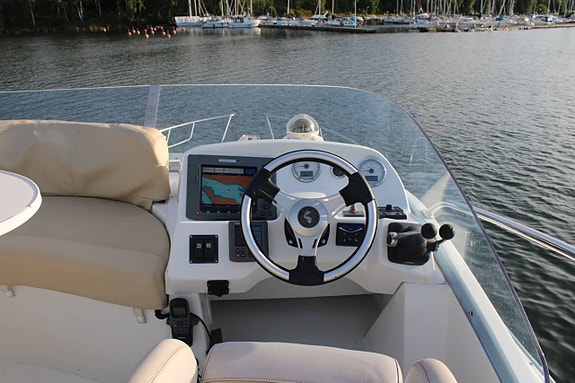 Beneteau Antares 12 (2009) 9 of 11
