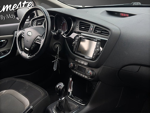 Kia Ceed 11 of 16