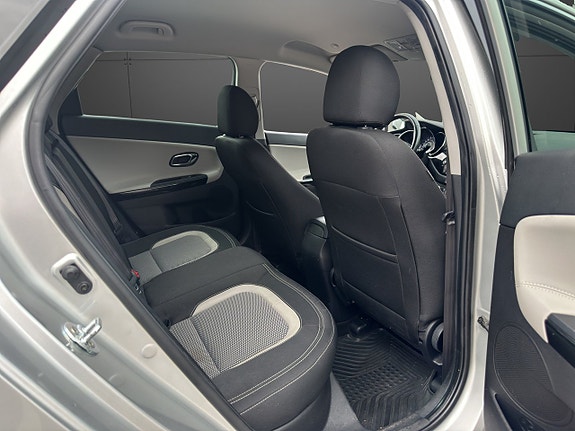 Kia Ceed 9 of 16
