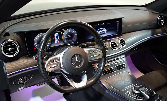 Mercedes-Benz E200 9 of 23