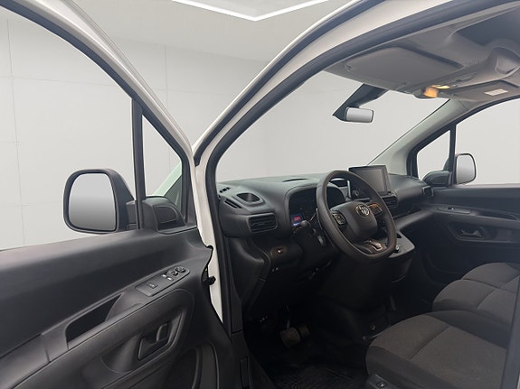 Toyota Proace City 12 of 29