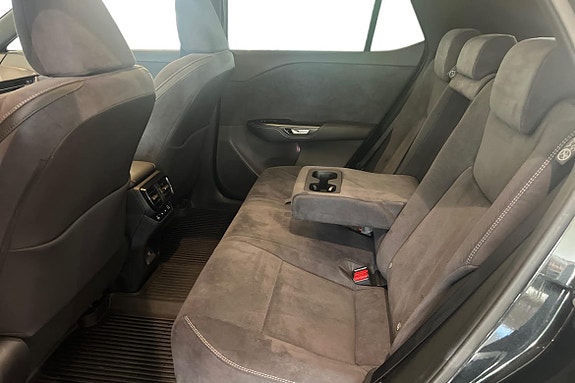 Lexus RZ450e 11 of 29