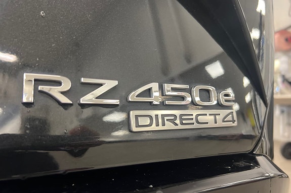 Lexus RZ450e 24 of 29