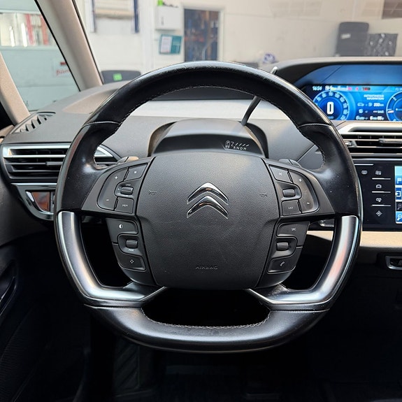 Citroen Grand C4 Picasso 10 of 11