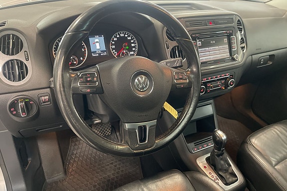 Volkswagen Tiguan 9 of 15
