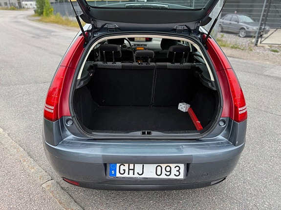 Citroen C4 9 of 12