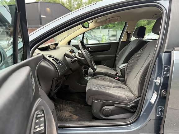 Citroen C4 10 of 12