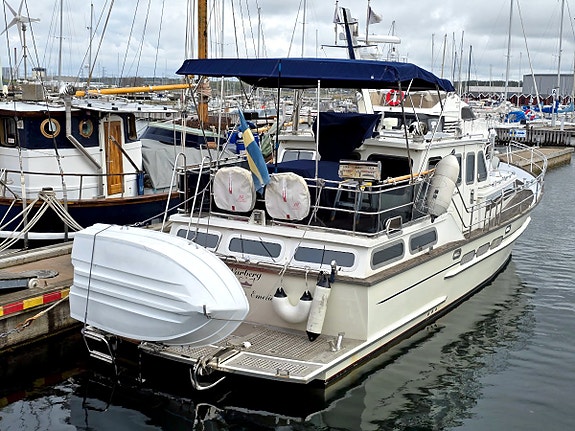 Spinosa 43 Volvo Penta TAMD 120A - Stålyacht som måste ses! 3 of 12