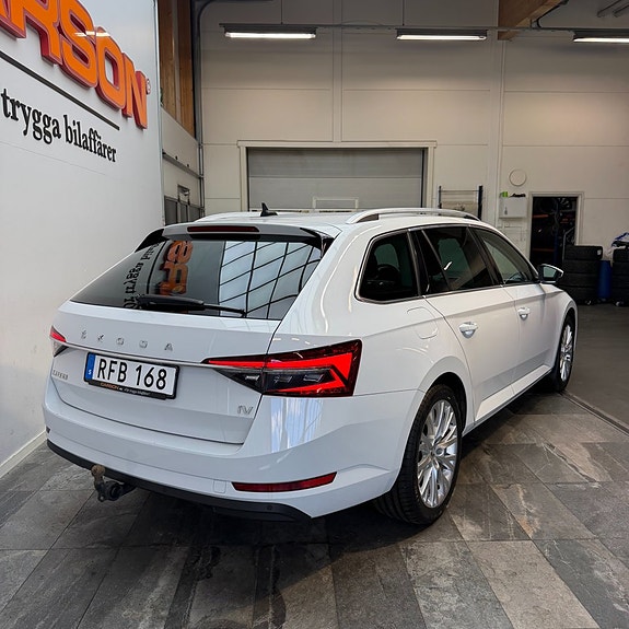 Skoda Superb 4 of 13