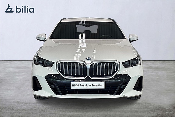 BMW 530e 5 of 19