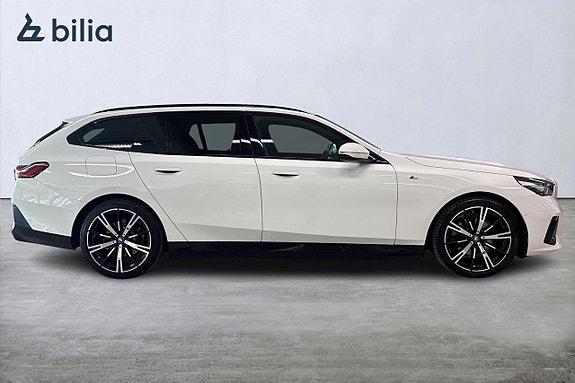 BMW 530e 17 of 19