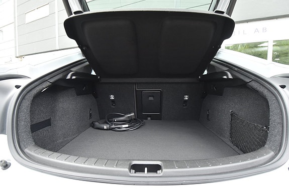 Polestar 2 13 of 27