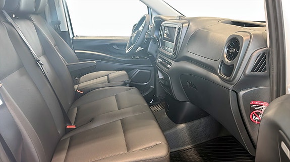 Mercedes-Benz Vito 114 3 of 9
