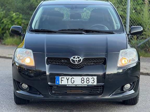 Toyota Auris 4 of 11
