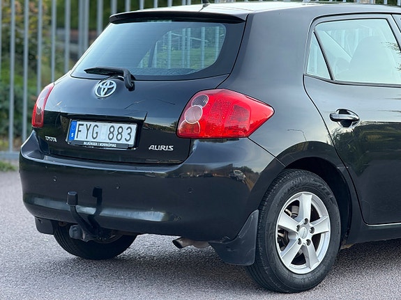 Toyota Auris 11 of 11