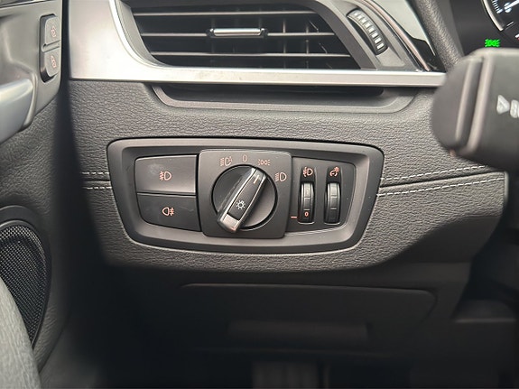 BMW X1 20 of 30