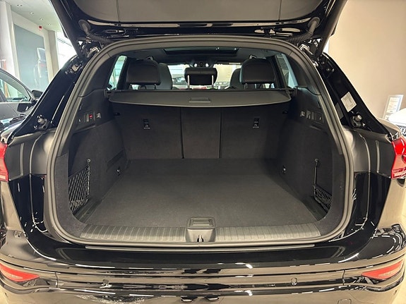 Audi Q6 e-tron 12 of 13