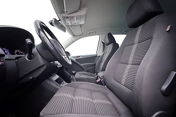 Volkswagen Tiguan 10 of 26