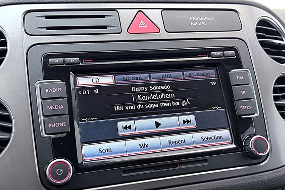 Volkswagen Tiguan 19 of 26