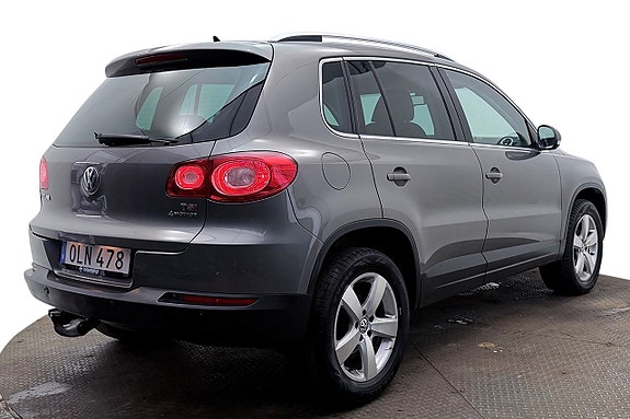 Volkswagen Tiguan 4 of 26