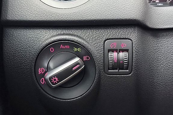 Volkswagen Tiguan 24 of 26