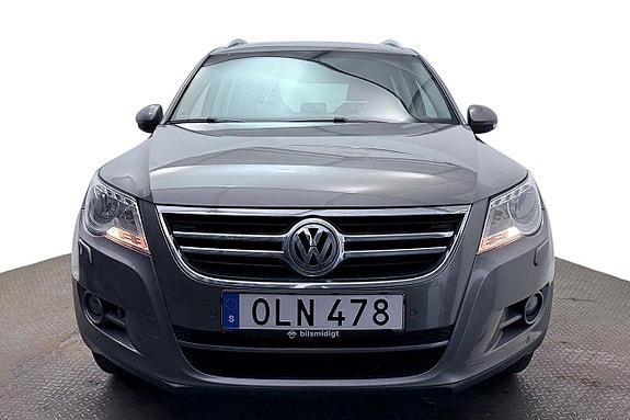 Volkswagen Tiguan 2 of 26