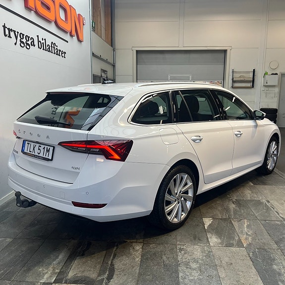 Skoda Octavia 4 of 13
