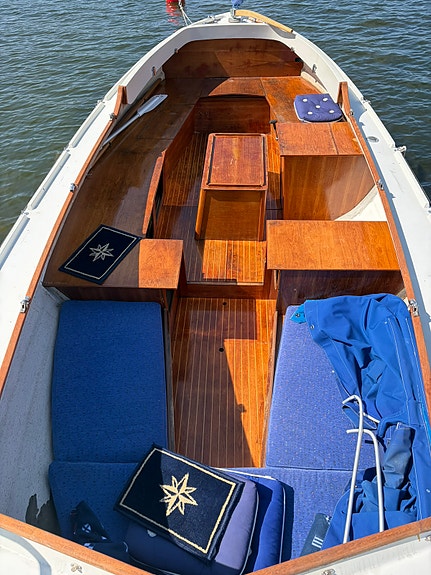 Gullholmensnipa 21 med Sole motor från 2012 180 timmar 3 of 6