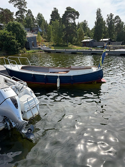 Gullholmensnipa 21 med Sole motor från 2012 180 timmar 2 of 6