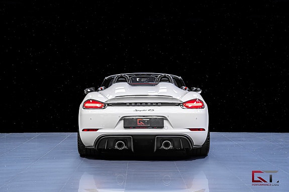 Porsche 718 Spyder RS 13 of 27