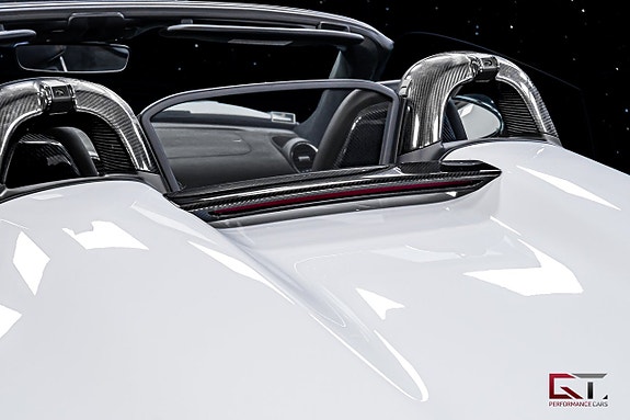 Porsche 718 Spyder RS 12 of 27