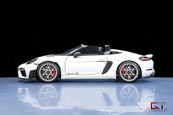 Porsche 718 Spyder RS 6 of 27