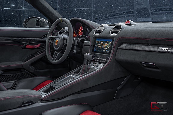 Porsche 718 Spyder RS 25 of 27