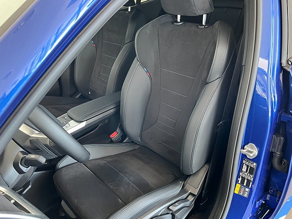 BMW iX2 7 of 15