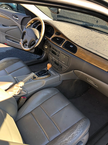 Jaguar S-TYPE 7 of 7