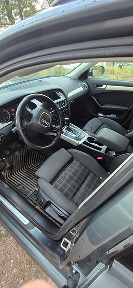 Audi A4 5 of 5
