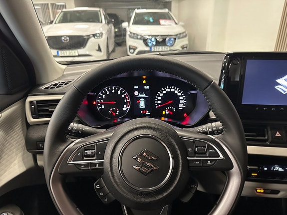 Suzuki Swift 9 of 13