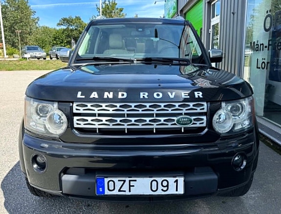 Land Rover Discovery 4 8 of 21