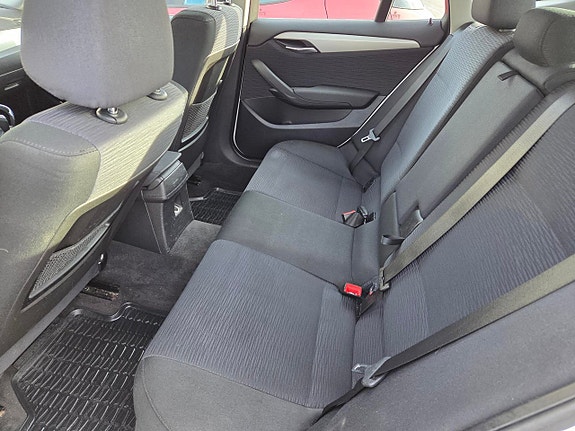 BMW X1 8 of 10