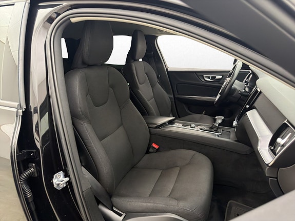 Volvo V60 26 of 30