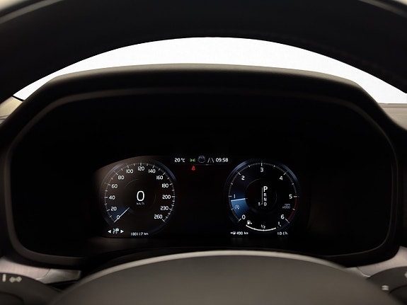 Volvo V60 15 of 30