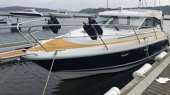 Aquador 28 HT VP D6 -370hk DPH 2 of 12