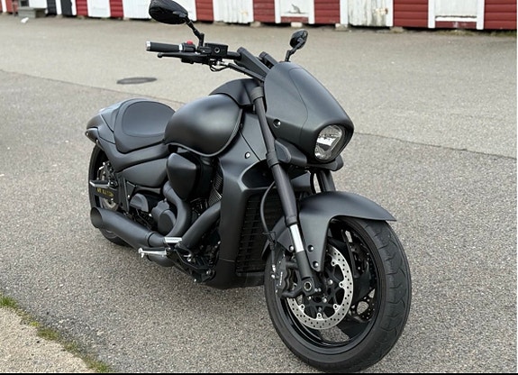 Suzuki M1800R VZR1800 Intruder boss 2 of 7