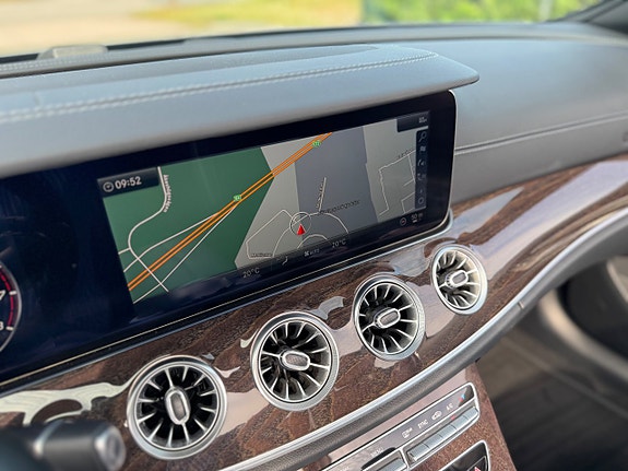 Mercedes-Benz E450 17 of 18