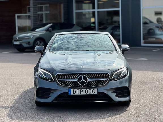 Mercedes-Benz E450 3 of 18