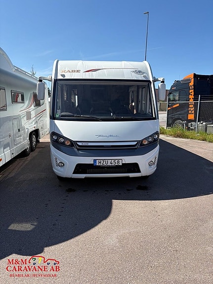 Kabe Travel Master I 860 LQB Queenbed/ Hydrauliska stödben, solcell, inverte 2 of 12