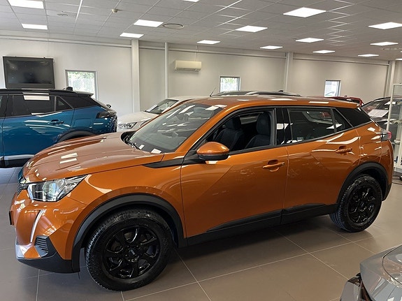 Peugeot 2008 2 of 18