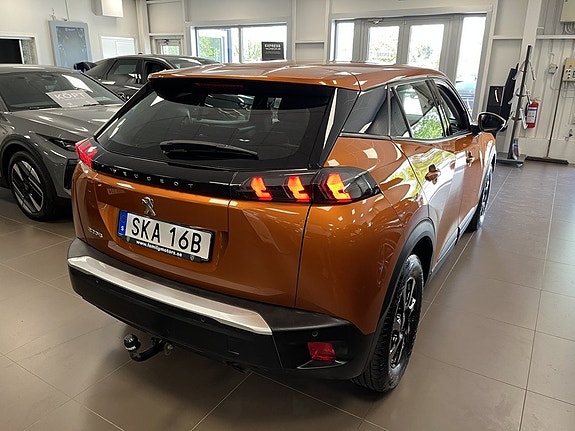 Peugeot 2008 4 of 18