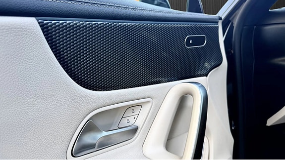 Mercedes-Benz CLA200 d 10 of 12