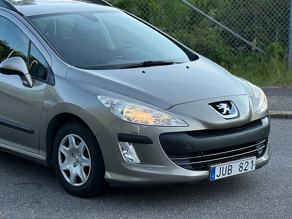 Peugeot 308 SW 6 of 21